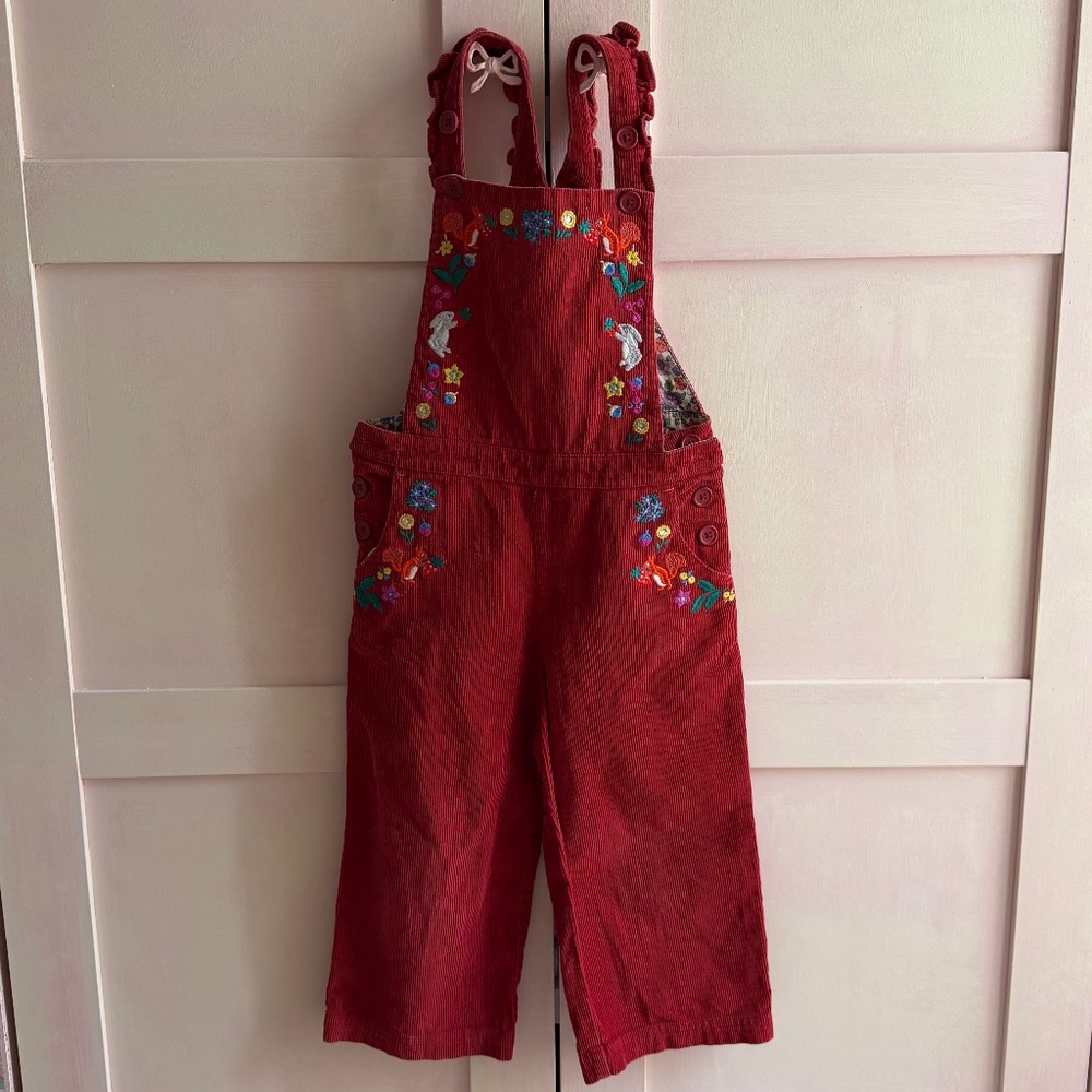Mini Boden corduroy embroidered overalls, 5-6 yo